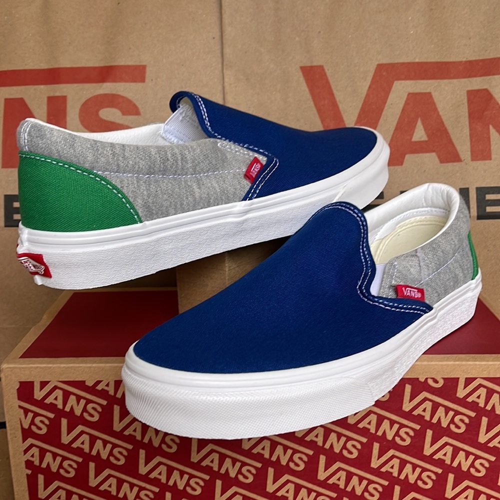 Vans Men’s Classic Slip On Vans Coastal Grey/True White sneakers - Picture 9 of 16